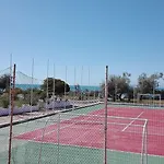 International 3*