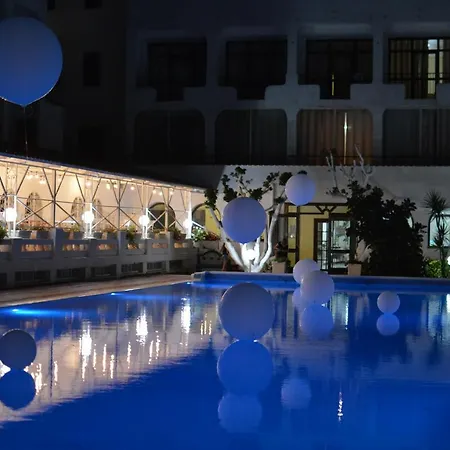 Hotel International