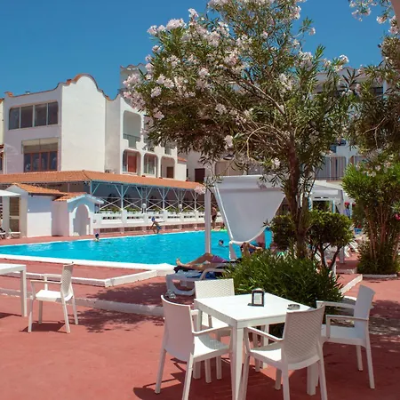 International Hotel 3*
