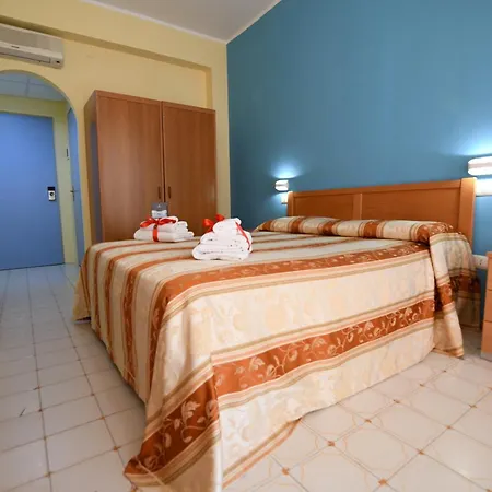 Hotel International Mondragone