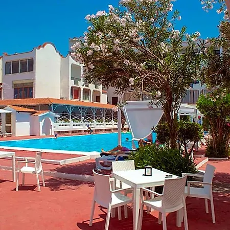 International Hotel