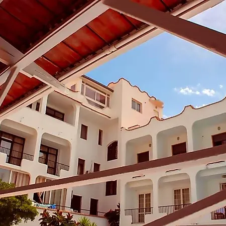 Hotel International